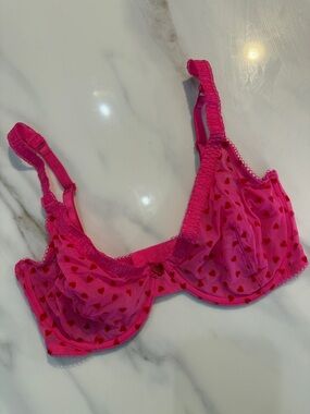 Victoria's Secret TEASE Unlined Demi Bra 34DDD 34 DDD Forever Pink Heart
